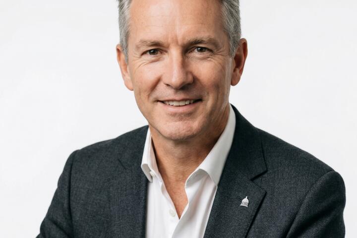 Alistair H. Sinclair